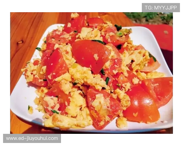 围绕女孩足球网兜展现青春运动魅力与团队成长力量的励志故事旅程